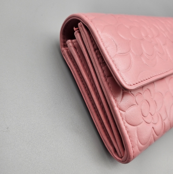🌸CHANEL Authentic Camilla Wallet/Clutch🌸 - Picture 8 of 17